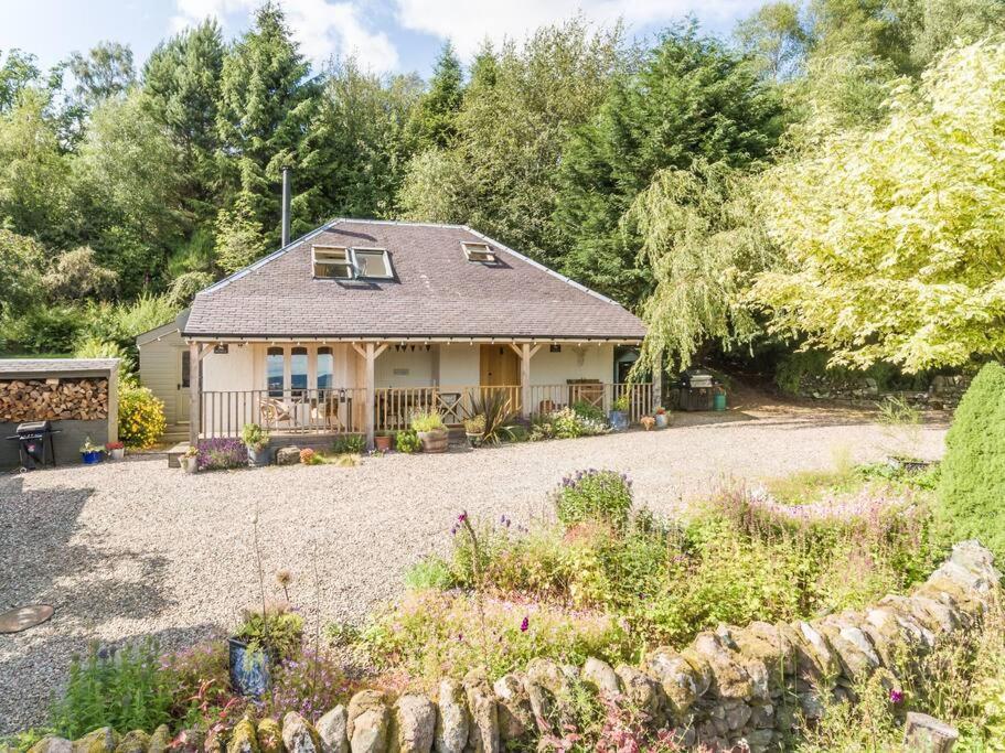 The Mews - A Cottage With A Spectacular Lake View Port Of Menteith Ngoại thất bức ảnh